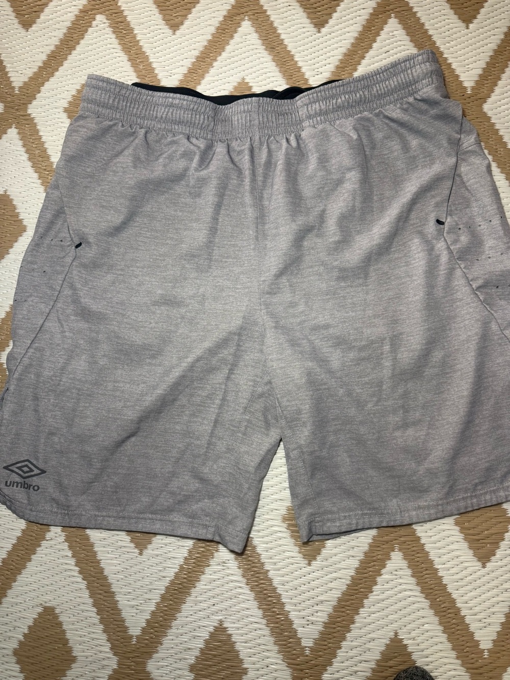 Umbro Men’s Light Gray Athletic Shorts with Logo